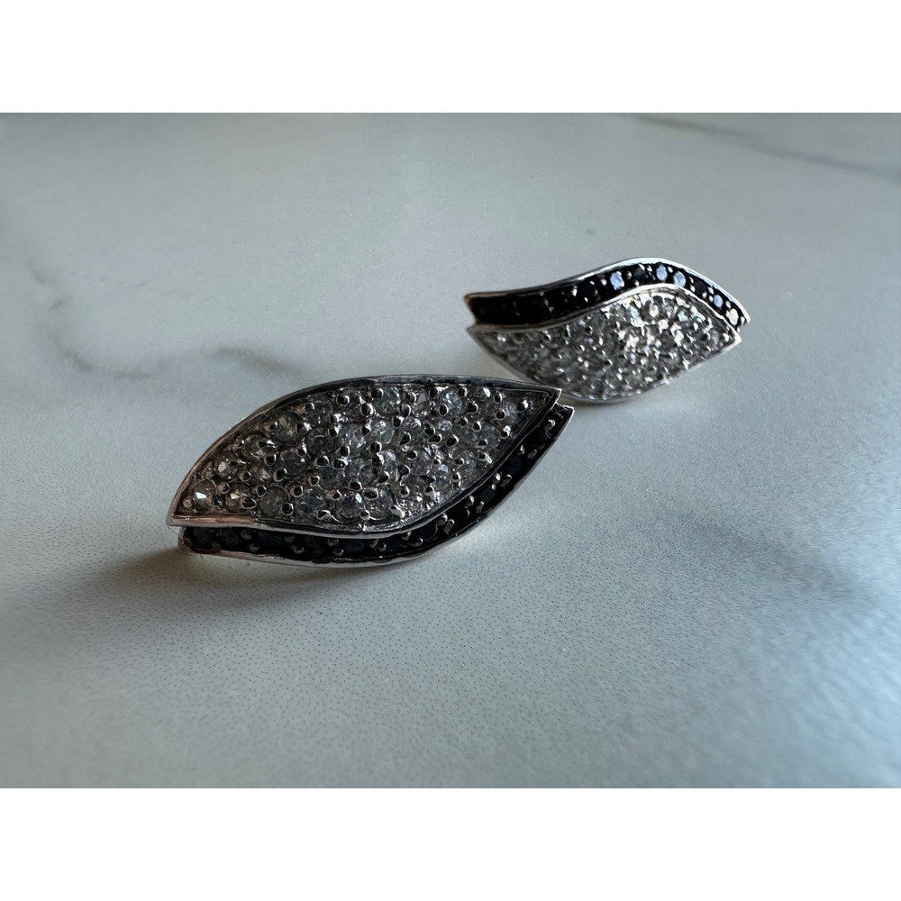 925 Sterling Silver Black and Clear CZ Marquise Leaf Wave Stud Earrings 4.15g